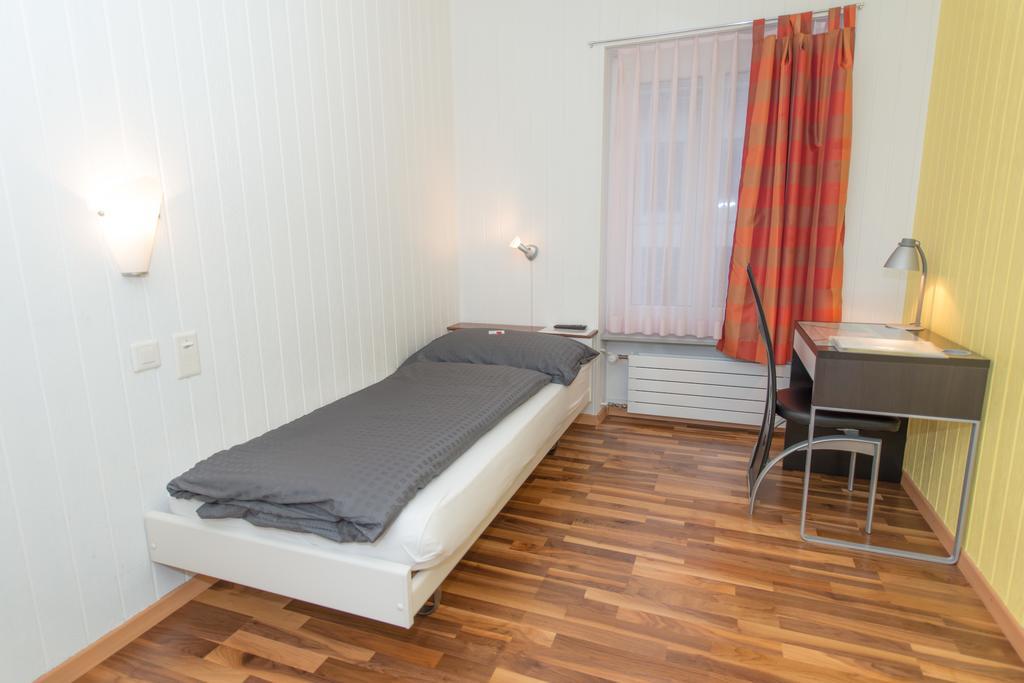 Hotel Rotes Haus Brugg  Cameră foto
